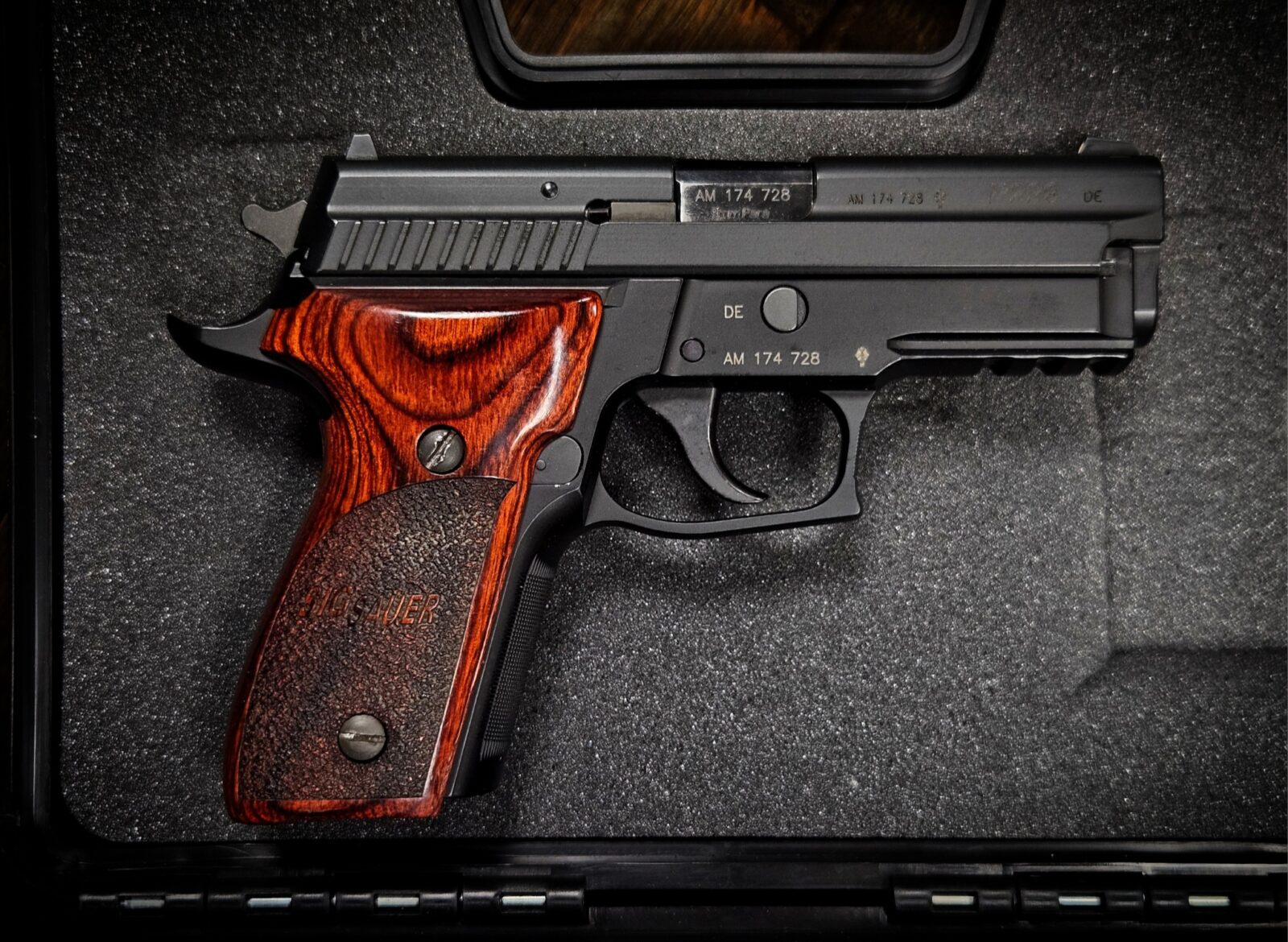 Sig Sauer P229